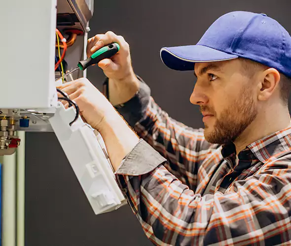 Expert Tankless Water Heater Plumber in Waltham, MA
