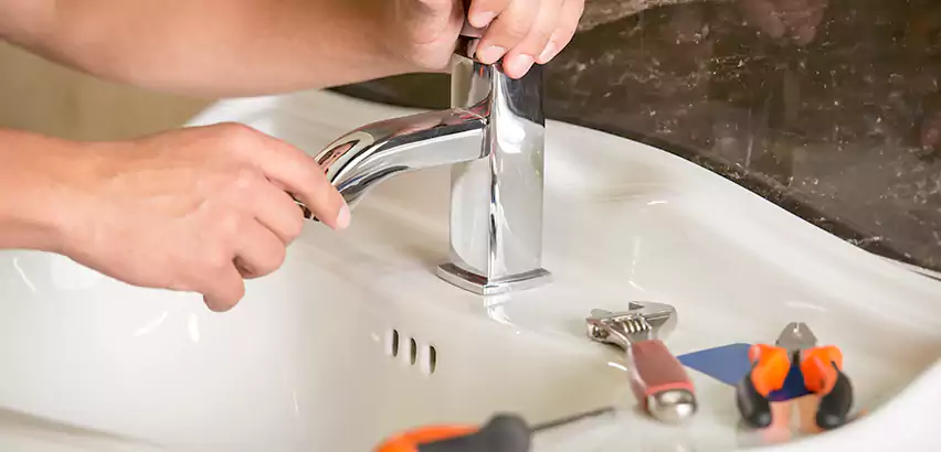 Bathtub Faucet Replacement in Waltham